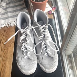 nike blazers women size 7